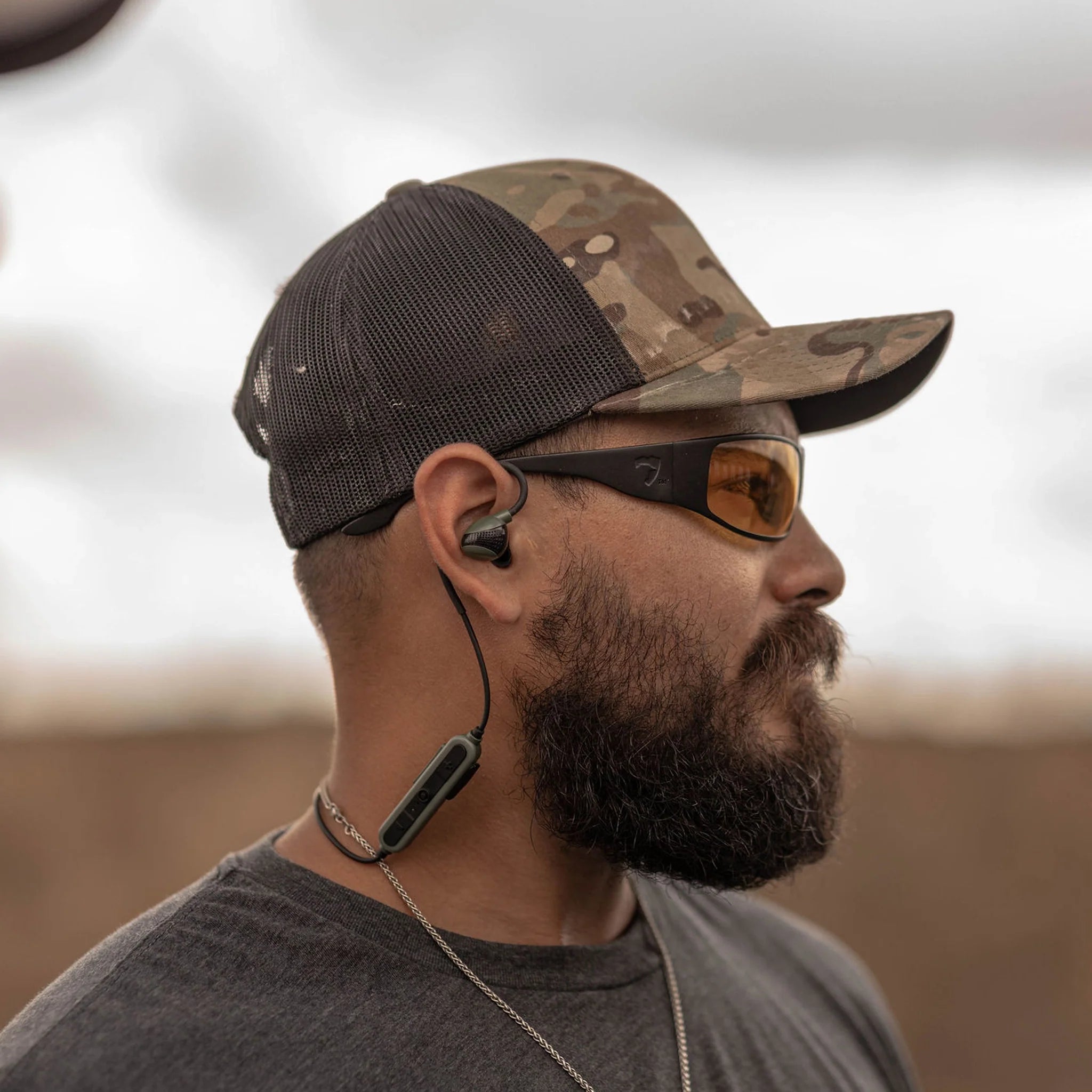 Fugitive TAC Black / Shooter Yellow Lenses
