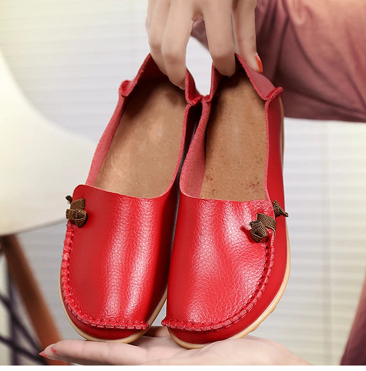 Women's Leather Shoes Flat Bottom Ladies Casual Mom Shoes Soft Loafers Women's Shallow Summer Comfort Flats Nursing Shoes Female