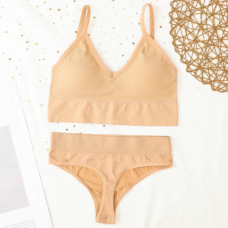 Women Bra And Panties Set Sports Seamless Bra Set Sexy G-String Thong Sexy Lingerie Set Fitness Crop Top Underwear Intimates