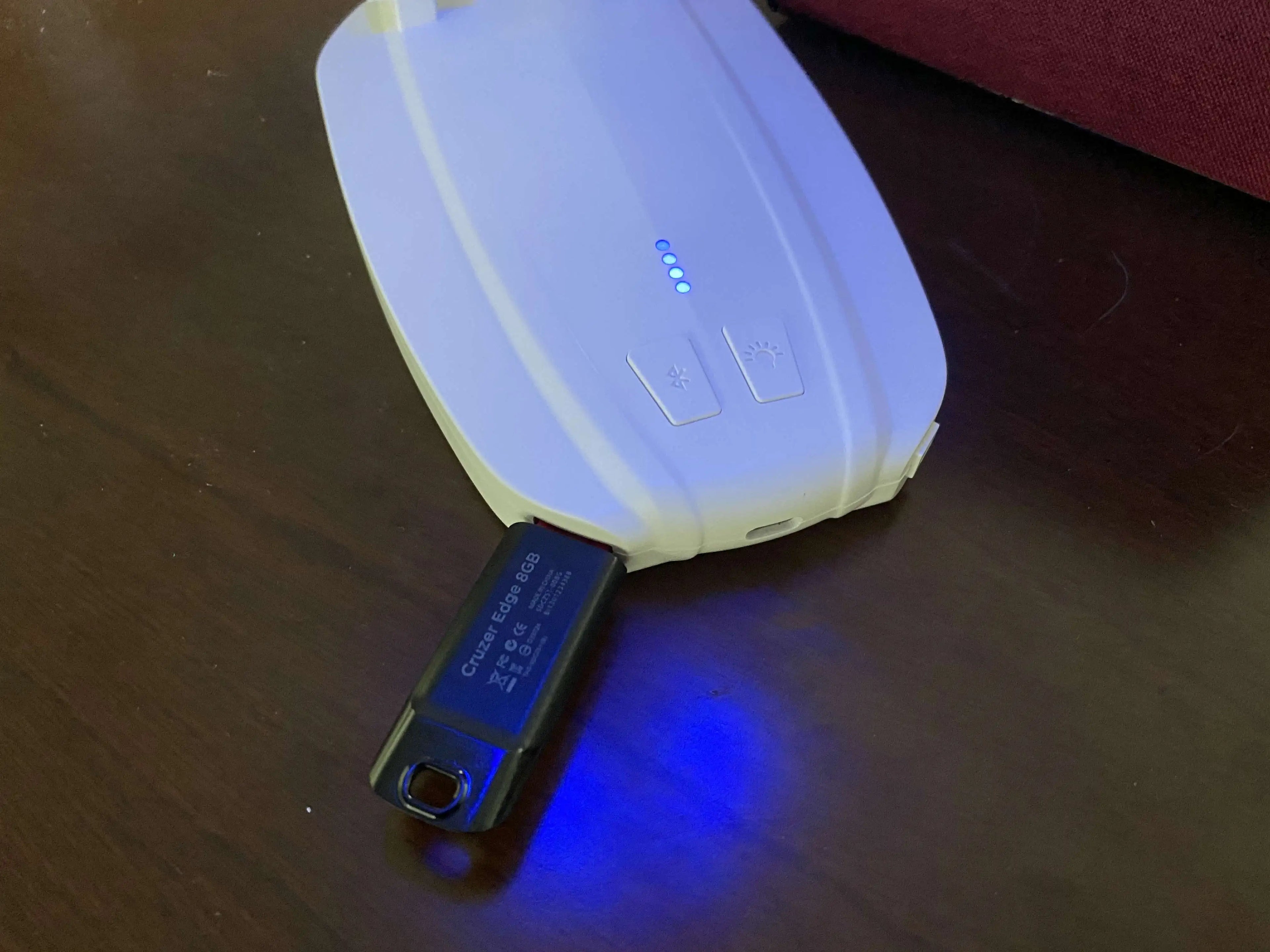 New Design Bedroom LED 4 in 1 Music Player  Bluetooth Speaker Desk Table Night Light Lamp With Supporting Power Bank