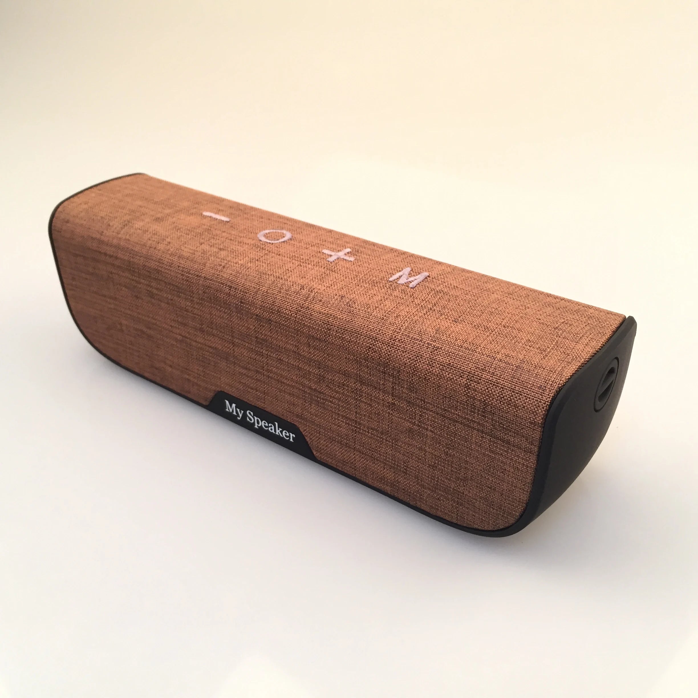 Innovation Style 10W Portable for Bluetooth Speaker Powerful 3.5mm Aux FM Compatible Audio Function for Sailing Boat Desk