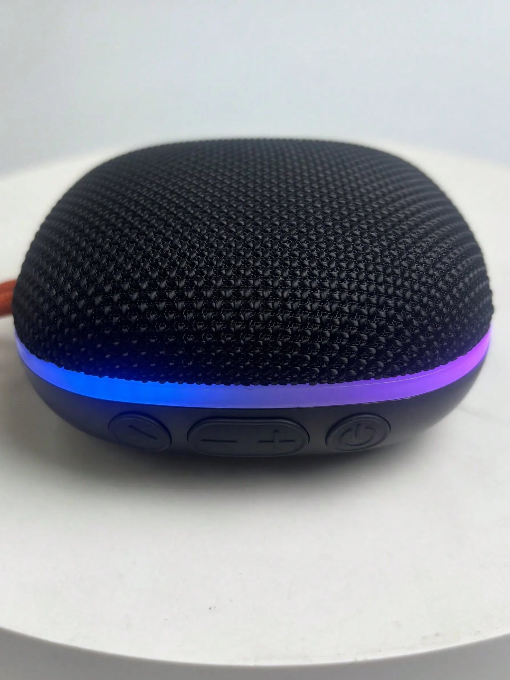 Ready Stock High Quality Factory Promotion Gift Mini Outdoor Portable Wireless Subwoofer Sound Box Fabric BT Portable Speaker