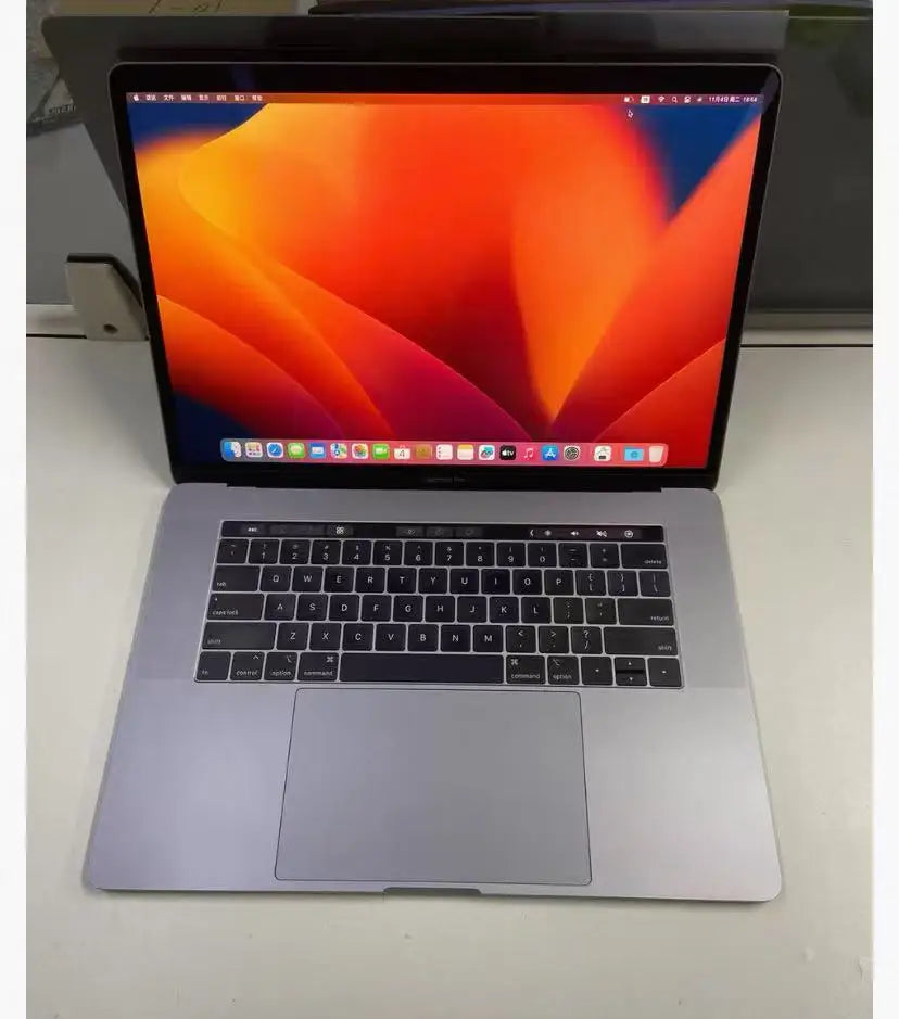 95%new 15inch M-a-cbook Pro 2019year I7 A1990 16G +512G SSD in Stock for Hot Sale Second-hand or Refurbished Laptops