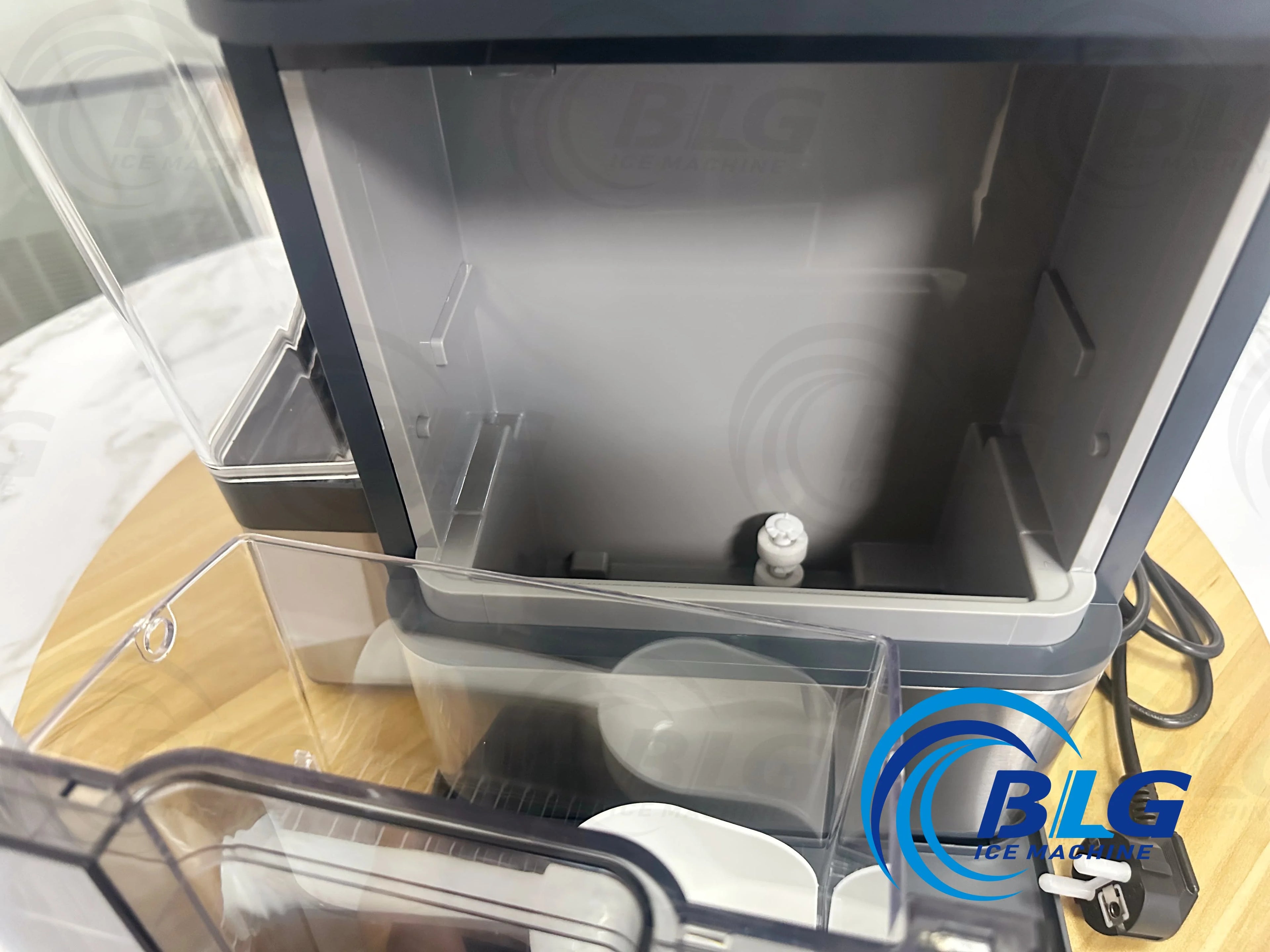 BLG Home Use for 35lb Nugget Ice Maker Quiet Operation, Easy Clean, Energy Efficient, with Water Tank, Portable Home Appliance