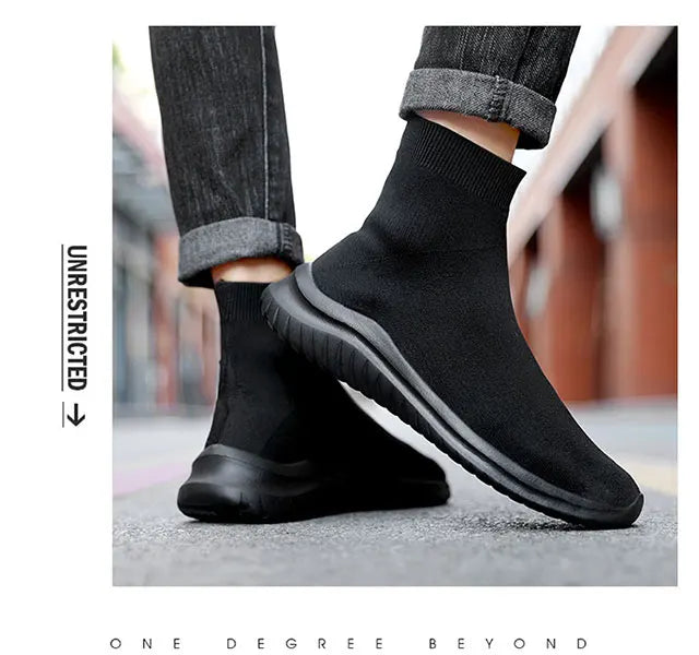 Men's and women's new high-top casual sports shoes walking flat ankle boots lovers non-slip shoes autumn and winter