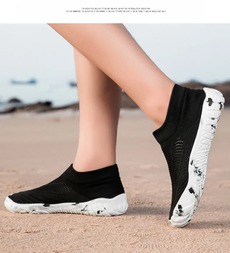 Men's women's shoes Casual sneakers sports beach shoes, outdoor lightweight, comfortable and fashionable walking shoes