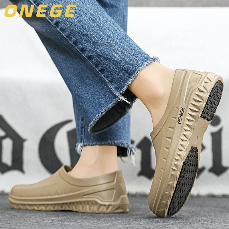 A Pair of Summer Men's Toe-Toe Shoes, Wear-Resistant, Non-Slip Work Shoes, Waterproof and Oil-Proof, Special for Hotels, Durable, Kitchen, Canteen, Chef