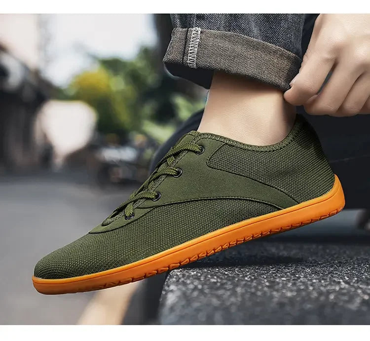 Men's barefoot walking shoes with wide toe and scattered minimalist shoes, suitable for gyms, driving offices.