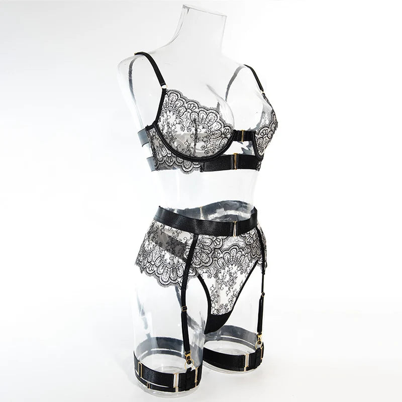 European And American Women Transparent Bra Underwear Set Embroidered Metal Buckle Strap Bra Body Shaping Fashion Underwear