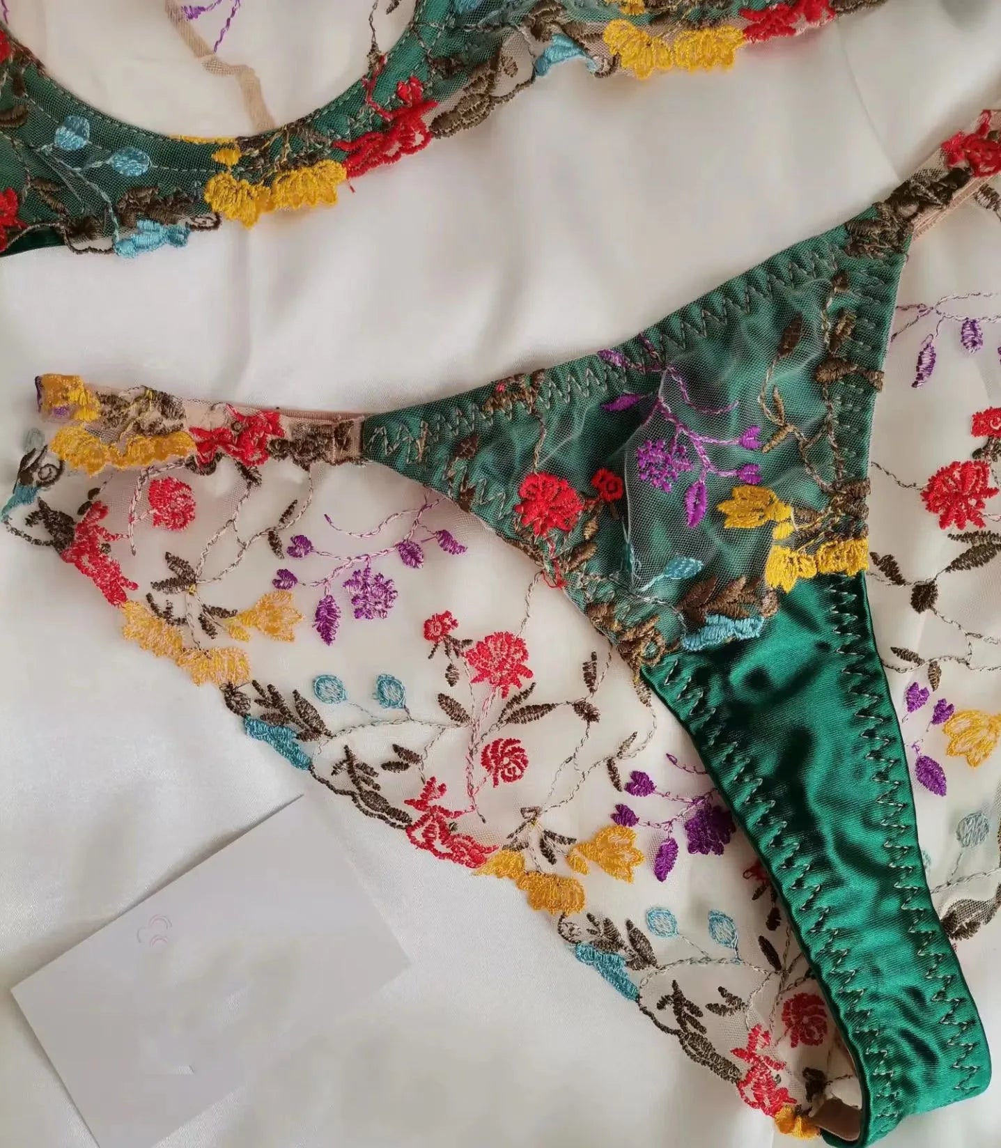 Women Bra and Briefs Sets Lace Flower Embroidery Sexy Perspective Underwire Erotic Lingerie Panty Two-Piece Underwear Set 2026