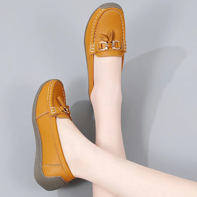 Women's Comfortable Loafers – Soft Sole Flat Shoes with Metal Buckle for Casual Daily Wear and Office Use zapatos para mujer