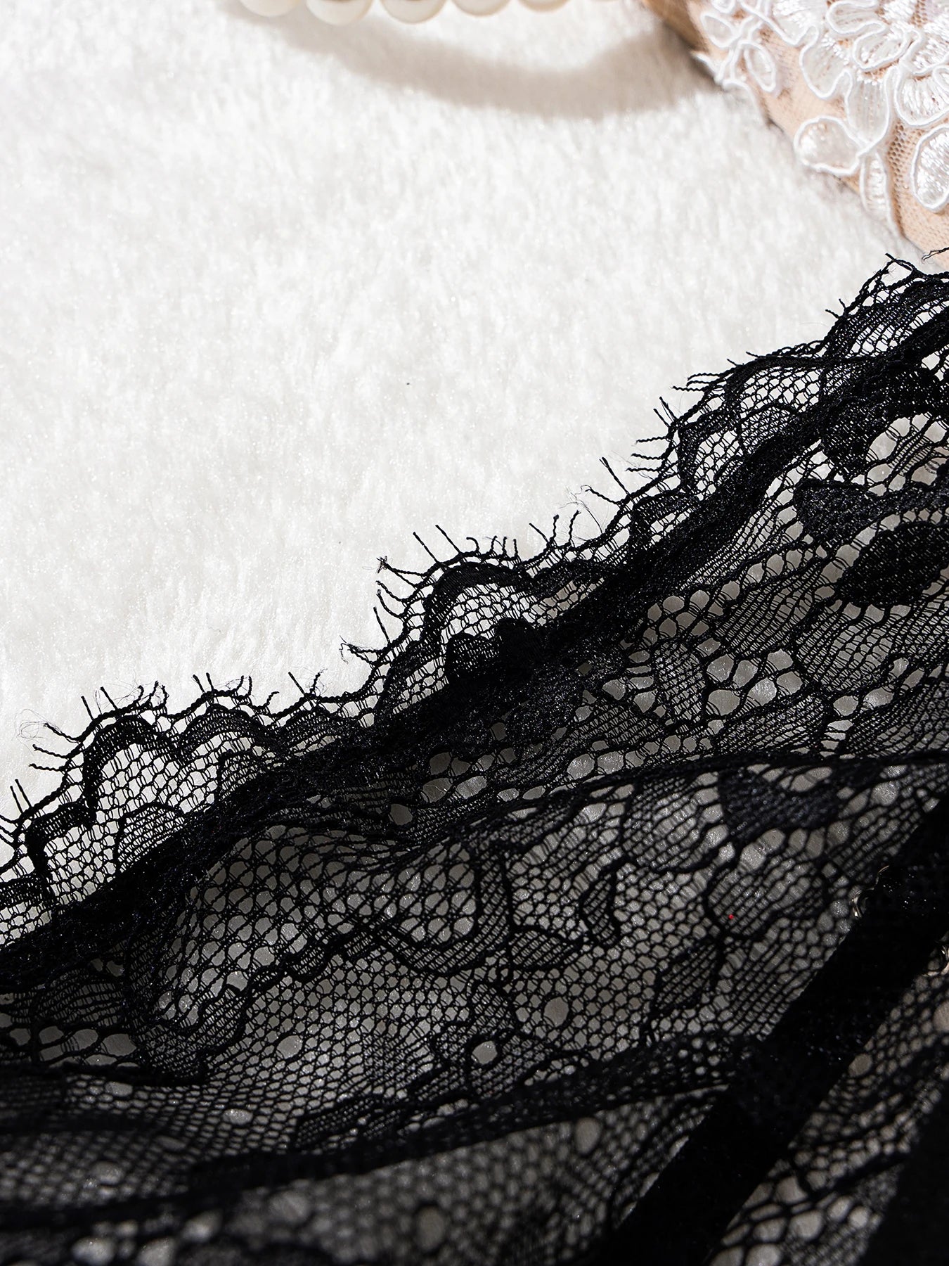 Sexy transparent black lingerie, women's lace nightgown,women's sexy sleeveless nightgown with mesh fabric, V-neckline.lingerie