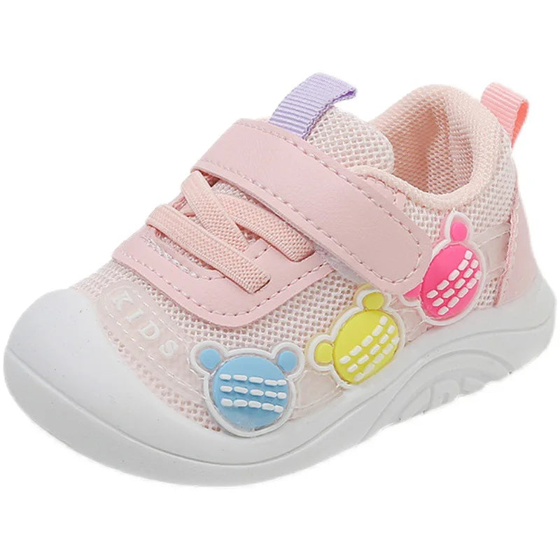 Toddler Girls Walking Shoes Toes Capped Kids Casual Shoes Breathable 2024 New Fashion Children Flat Shoes with Cute Bears Sweet