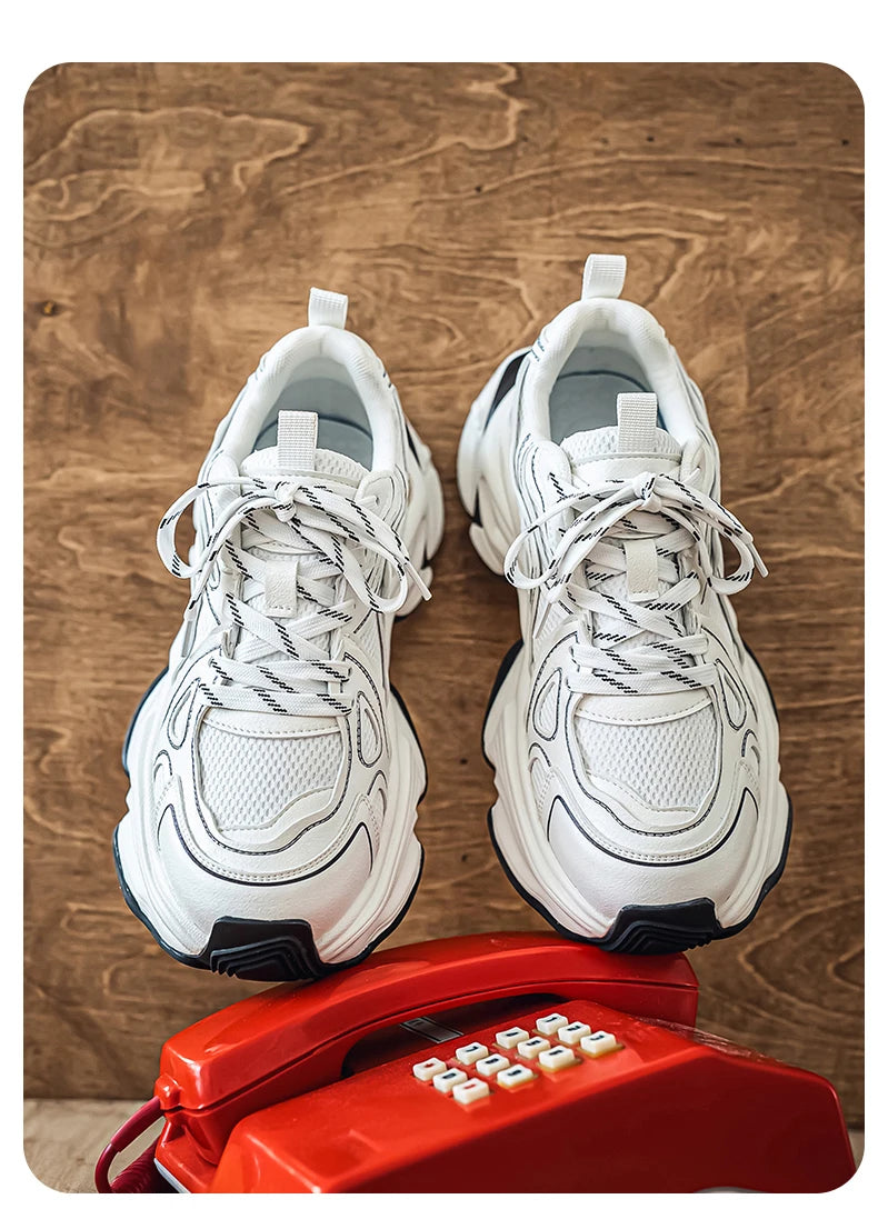 Men's Casual Sports Shoes New Arrivals for Autumn and Winter Retro Old-style Sneakers Anti-slip and Durable Sports Running Shoes