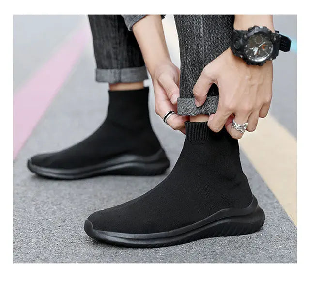 Men's and women's new high-top casual sports shoes walking flat ankle boots lovers non-slip shoes autumn and winter