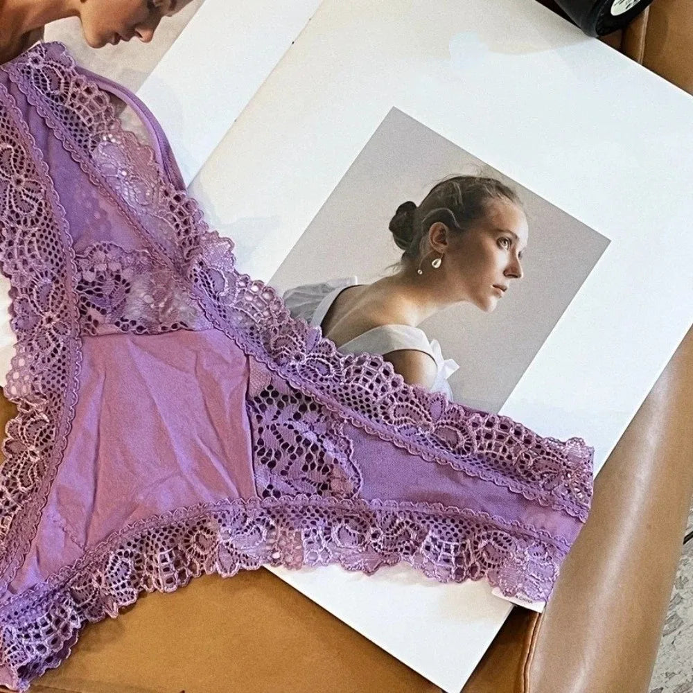 Lingerie Hollow Underwear Women Low Waist Breathable Lady Panties Seamless Briefs Lace Thong Girl Lady