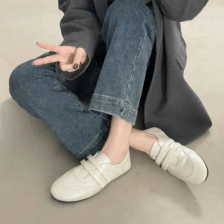 Women's Sneakers Flats Sport Shoes Fashion Loafers Shoes Casual Running Shoes Ballet Designer Walking Retro New Mujer Zapatos