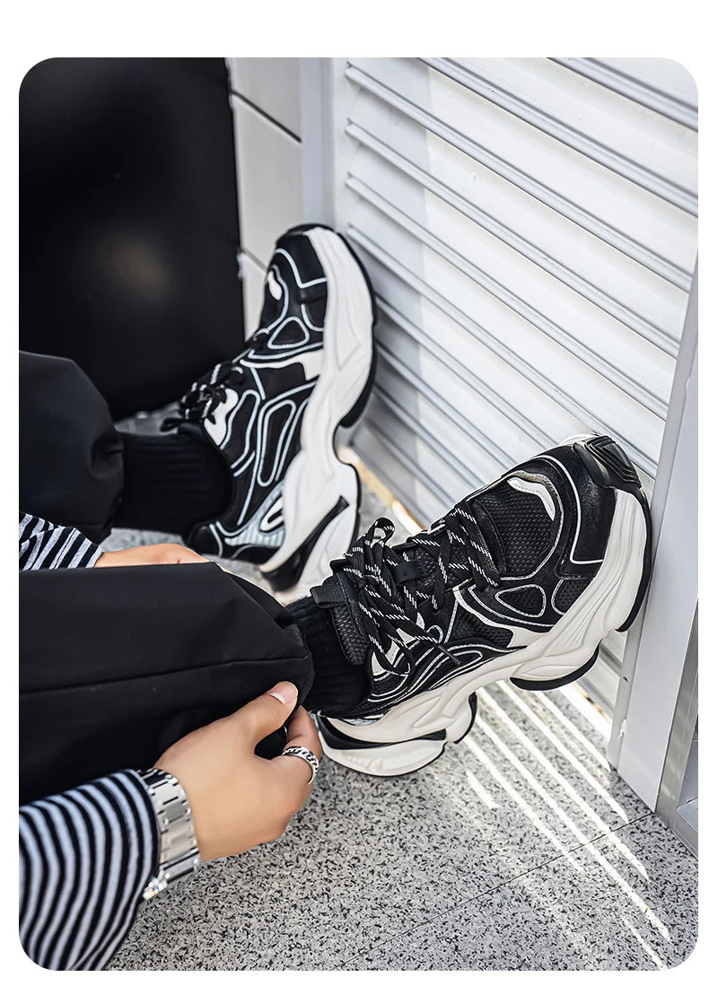 Men's Casual Sports Shoes New Arrivals for Autumn and Winter Retro Old-style Sneakers Anti-slip and Durable Sports Running Shoes