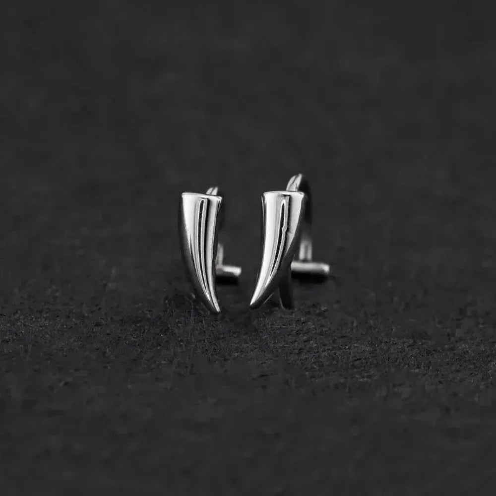 Stainless Steel Personalised Sharp Teeth Fake Piercing Lip Ring Punk Exaggerated Jewelry for Women Gothic Face Jewelry Decor