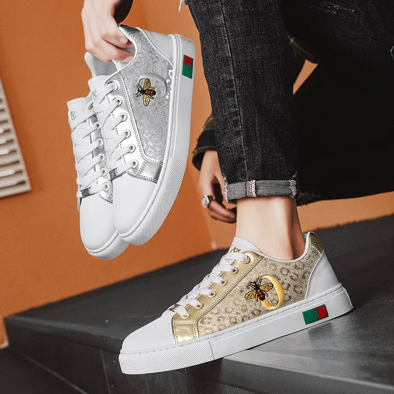 Men Sports Shoes Non Slip Breathable Comfortable Walking Shoes for Men Outdoor Casual Sneakers White Durable Skateboard Shoes