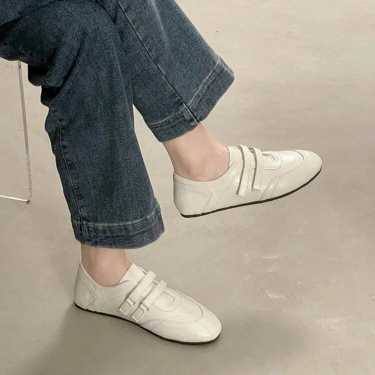 Women's Sneakers Flats Sport Shoes Fashion Loafers Shoes Casual Running Shoes Ballet Designer Walking Retro New Mujer Zapatos