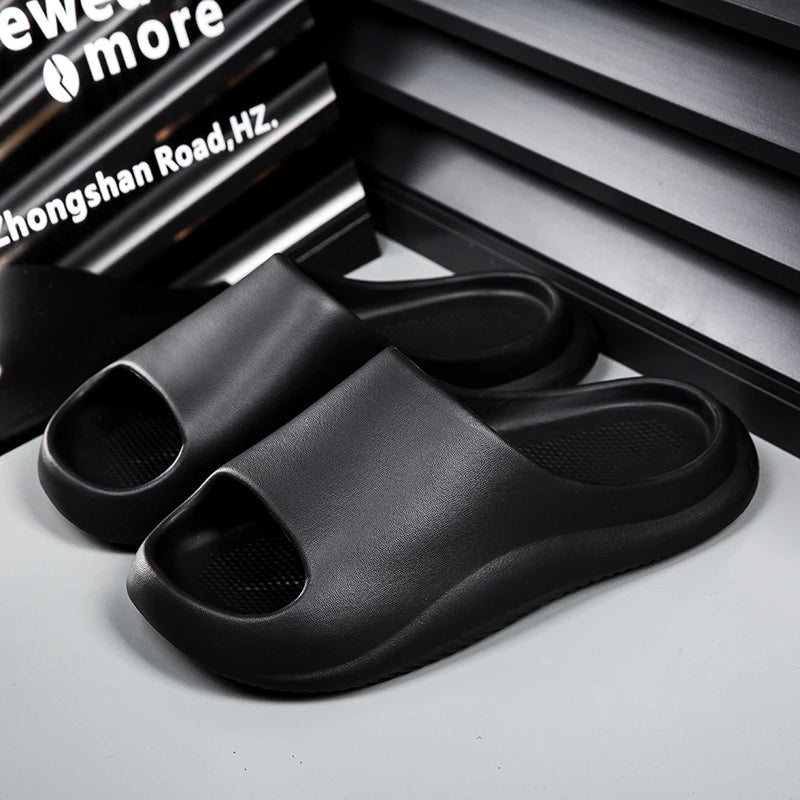 Men's Slippers Fashion Casual Home Sandals Non-Slip Wear-Resistant Soft Soles Couple Style Shoes Thick-Soled Outdoor Beach Shoes