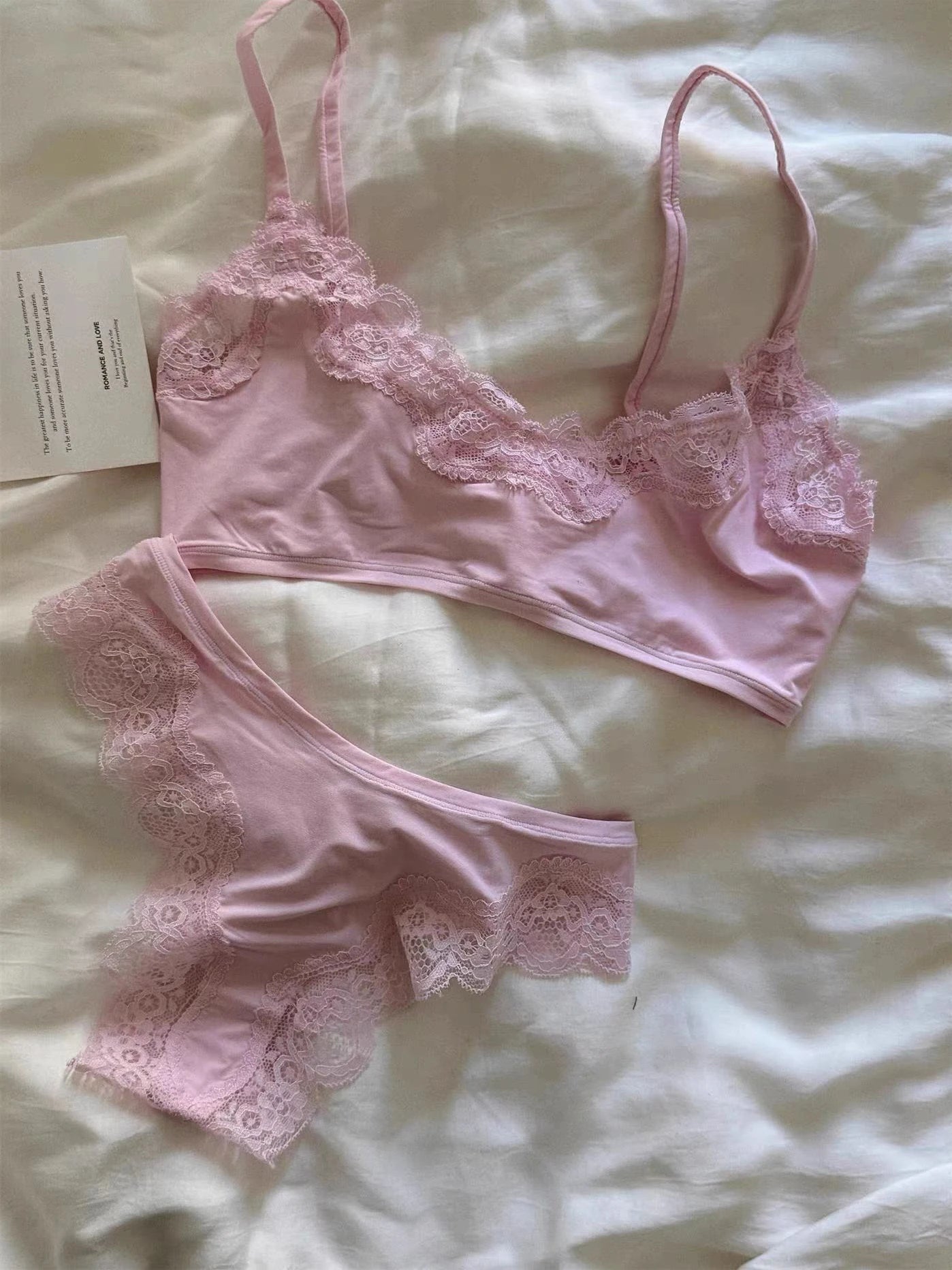 Lace Bra Set Woman Adjusted-strap Seamless Bras+Low Waist Panties Female Casual Simple Solid High Elasticity Lingerie Sets