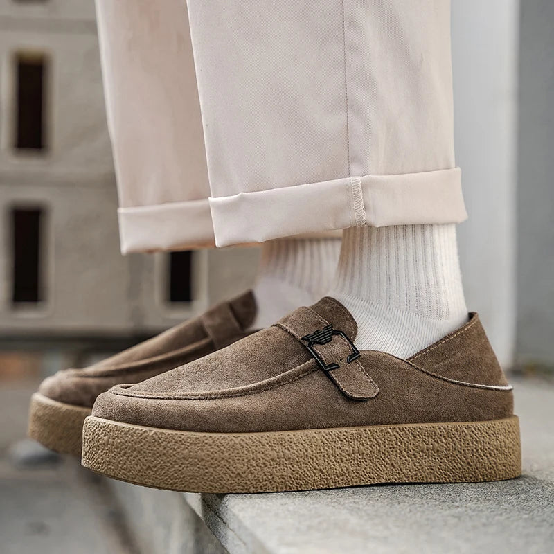 New autumn and winter men's shoes high-quality suede casual shoes British style thick soled board shoes fashionable slippers