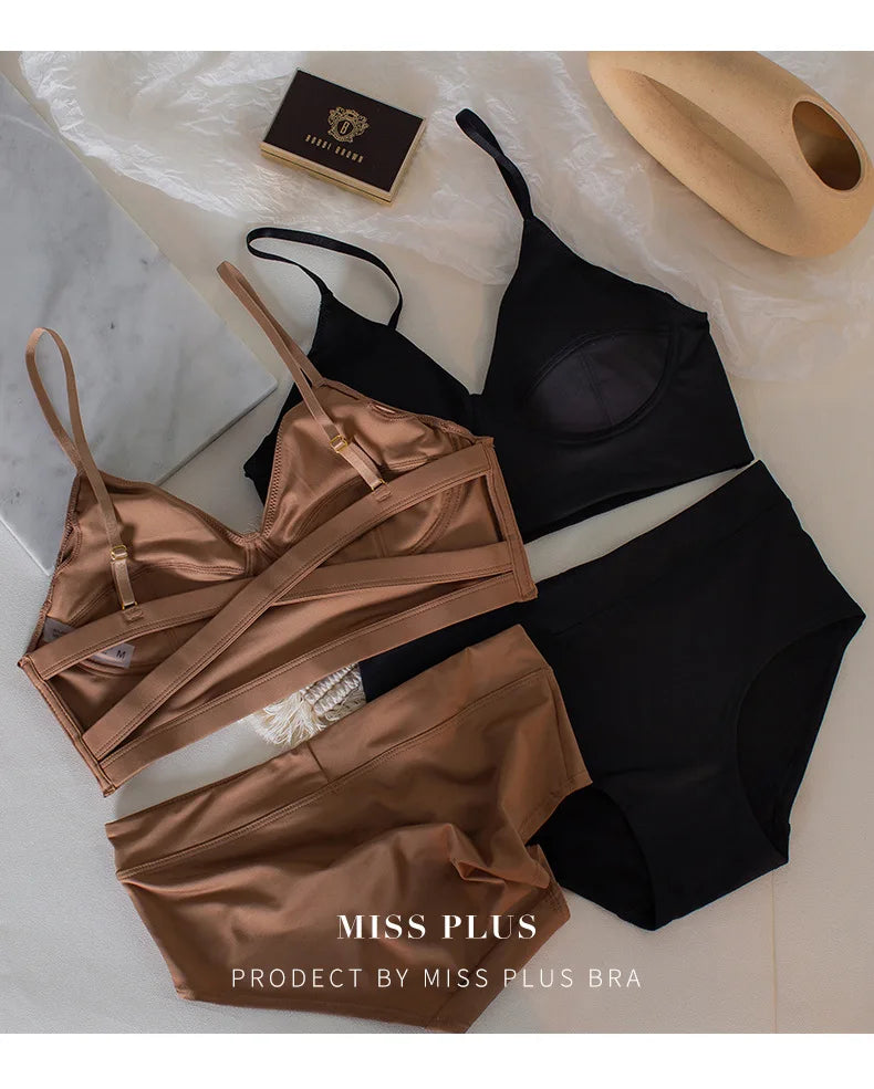 Women Casual Bra Set Elegant Ladies Plain Daily Lingerie Set Ladies Stretch Ventilate Bra and Panty Set Ladies Underwear