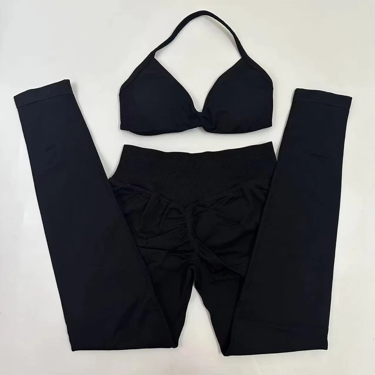 eamless Yoga Set Women Yoga Scrunch Leggings Set Strappy Halter Sports Bra Fitness Gym Clothing Workout Set