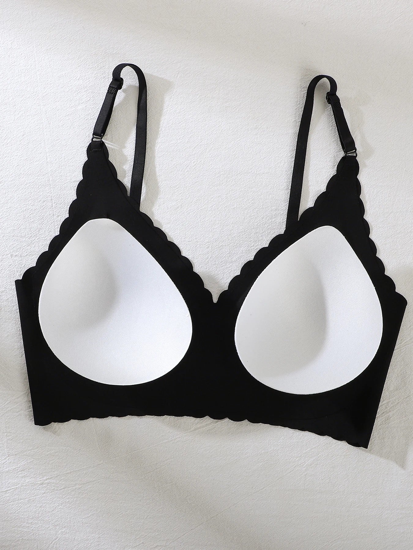 1 Set Solid Color Seamless Bra Panties Women Underwear Set Soft Breathable Removable Padding Ruffled Bralette Ultra-thin Briefs