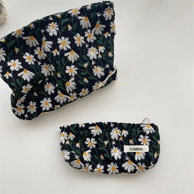 Cosmetic Bag Women Floral Makeup Case Organizer Korean Embroidery Cosmetic Pouch Travel Toiletry Bag Corduroy Canvas Beauty Case