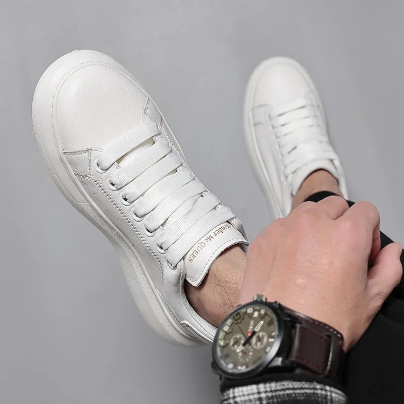Men's thick soled board shoes Fashionable and comfortable classic styles Outdoor street trends Daily high-quality sports shoes