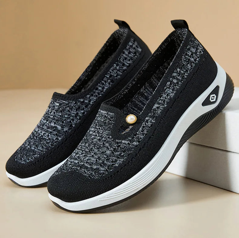 Shoes for women 2026 Spring Autumn hot casual shoes with soft soles lightweight single shoe for women breathable mother shoes