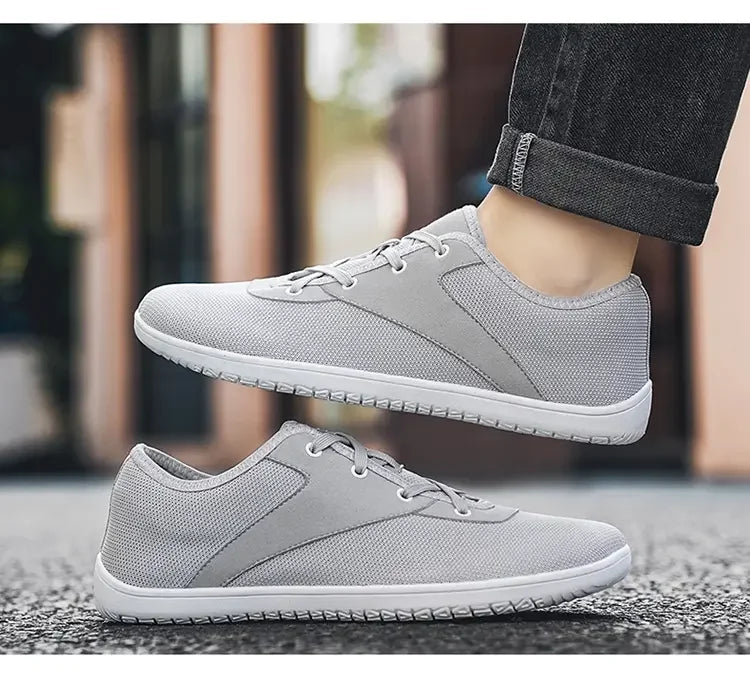 Men's barefoot walking shoes with wide toe and scattered minimalist shoes, suitable for gyms, driving offices.