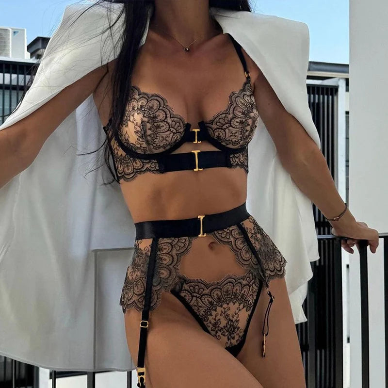 European And American Women Transparent Bra Underwear Set Embroidered Metal Buckle Strap Bra Body Shaping Fashion Underwear