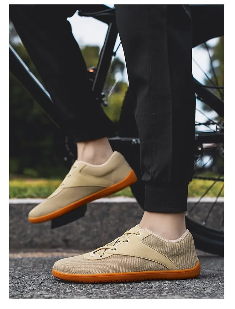 Men's barefoot walking shoes with wide toe and scattered minimalist shoes, suitable for gyms, driving offices.