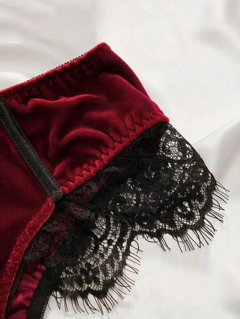 2-Piece Flocked Bra And Panty set For Women, Matching Lace Underwired Bra Set, Hollow Design At The Back Of The Pants, Soft And