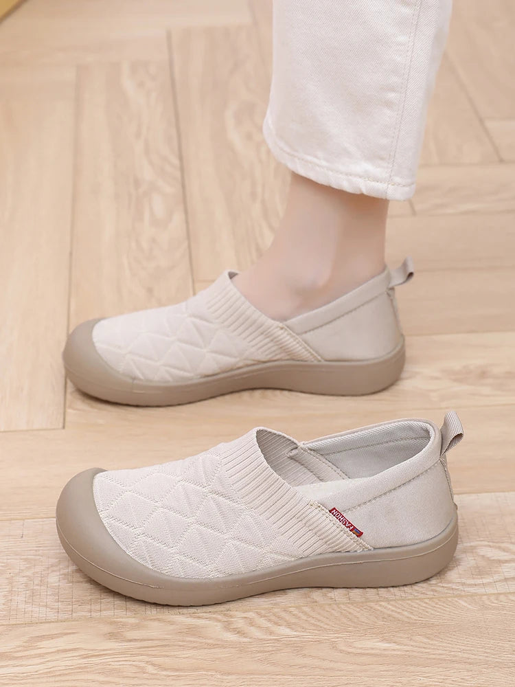 Women's casual sports shoes 2025 new multi-occasion can wear comfortable shoes light cloth home shoes