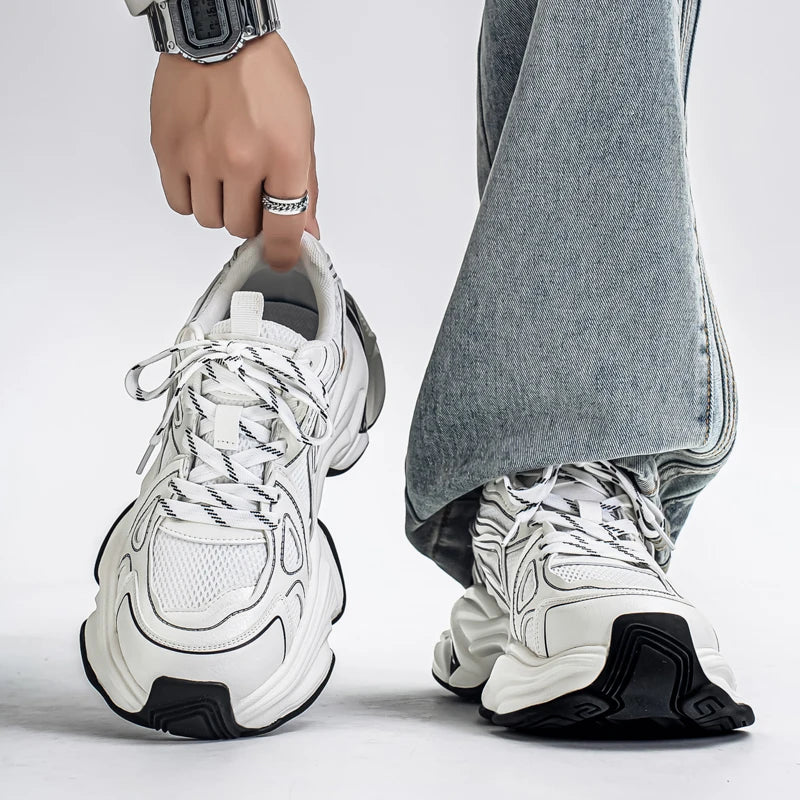 Men's Casual Sports Shoes New Arrivals for Autumn and Winter Retro Old-style Sneakers Anti-slip and Durable Sports Running Shoes