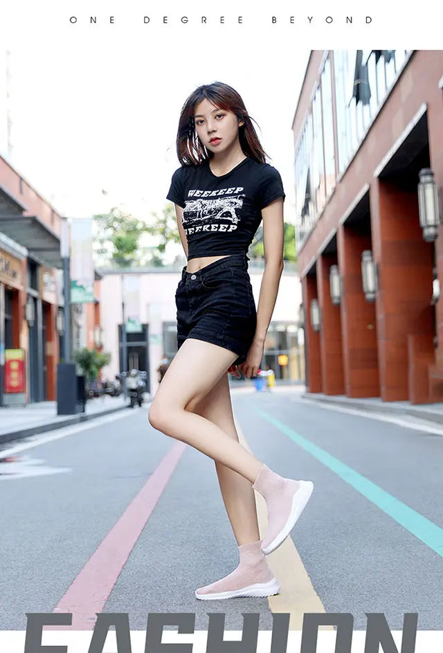 Men's and women's new high-top casual sports shoes walking flat ankle boots lovers non-slip shoes autumn and winter
