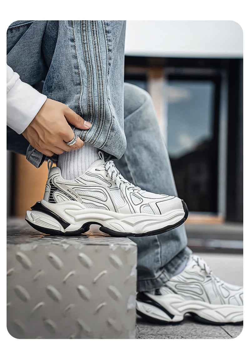 Men's Casual Sports Shoes New Arrivals for Autumn and Winter Retro Old-style Sneakers Anti-slip and Durable Sports Running Shoes