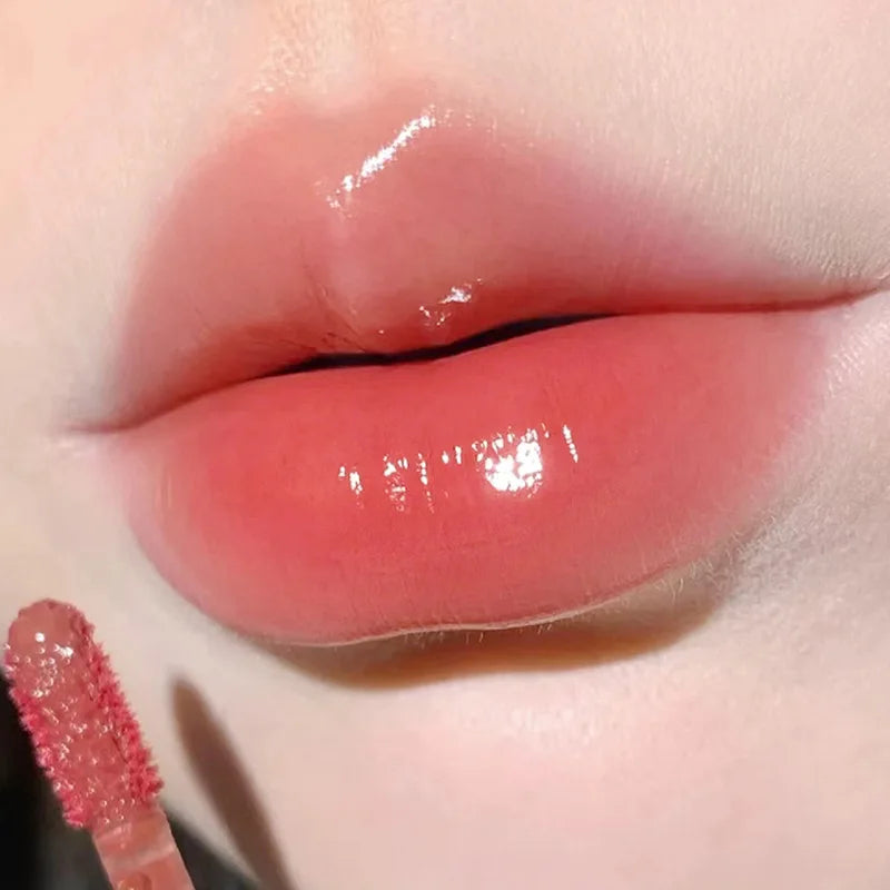 6 colors Light Glass-Like Lip Lacquer - Mirror Shine, Hydrating Formula; Smudge-Proof, Long-Wear, and Skin-Brightening