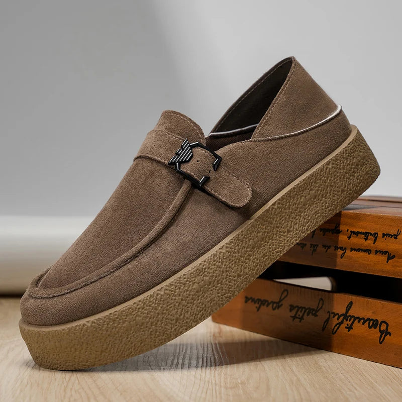 New autumn and winter men's shoes high-quality suede casual shoes British style thick soled board shoes fashionable slippers