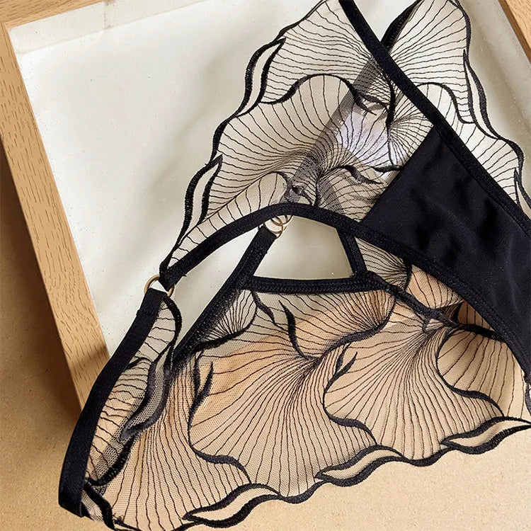 Lingerie Brodée Ultra-Fine Sexy Européenne Minimiseur Pour Gros Seins Dentelle Transparente Amincissante Pure Séduisante 32-38