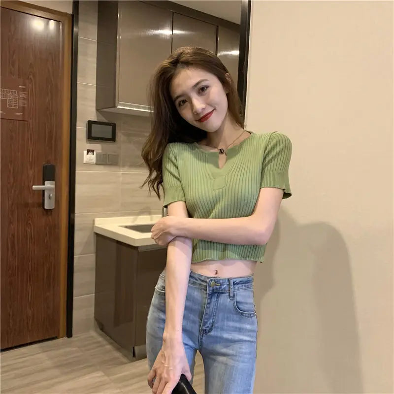 Summer Short-sleeved T-shirt Summer Women's Clothing 2025 New Ins Trendy Spring High-waist Top Short Design Niche