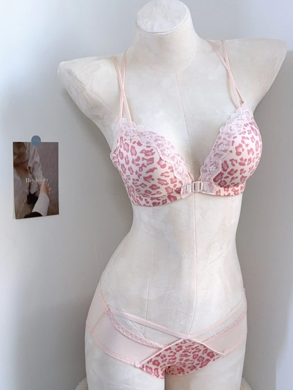 Hot Sale Front Closure Leopard Push Up Bra Set for Women, Backless Small Chest Lift Comfortable Underwear Set