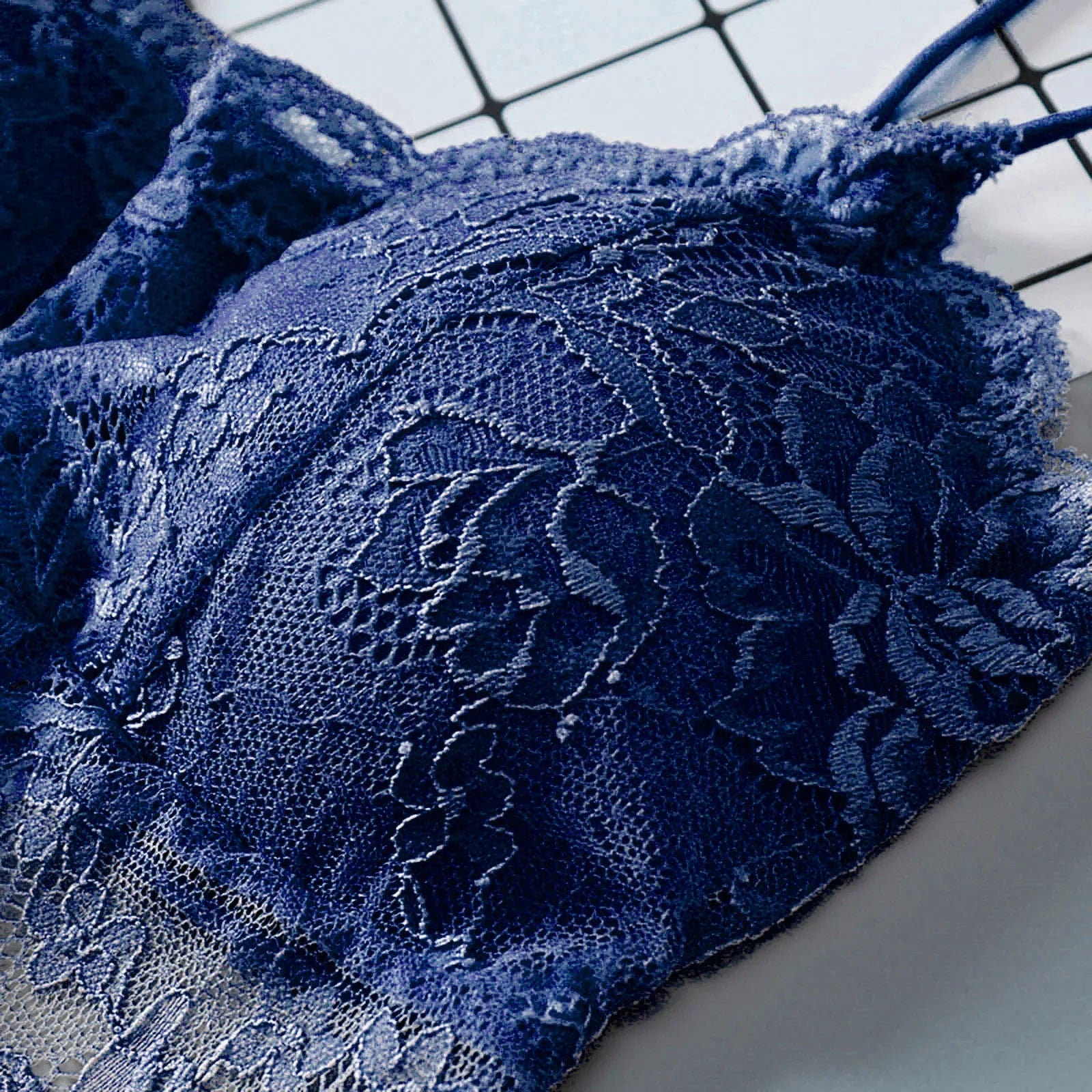 Summer Women Lace Sexy Top Sun Sleeveless Tops padded Bralette Bra Bustier Zipper Back Club Crop Tank lingerie женское белье