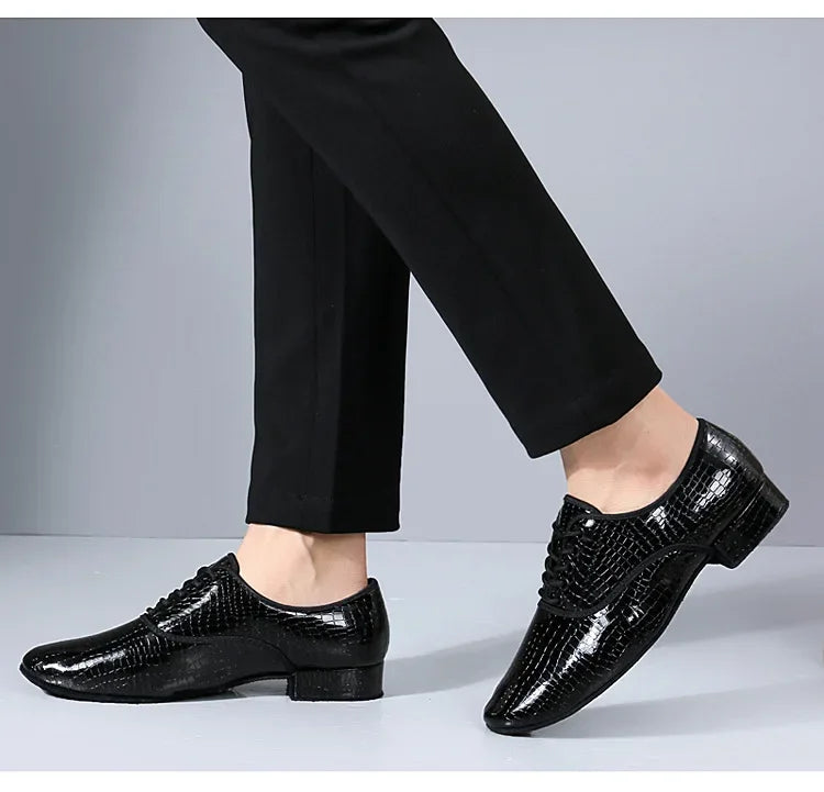 Male Big Size White Dance Shoes Men Soft Leather Latin Shoes Man Jazz Waltz Ballroom Dancing Yoga Train Sneakers Stage Footwear