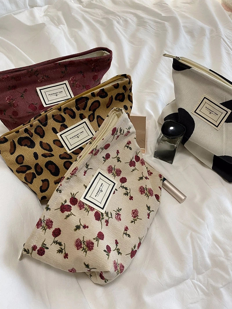 Cosmetic Bag Women Floral Makeup Case Organizer Korean Embroidery Cosmetic Pouch Travel Toiletry Bag Corduroy Canvas Beauty Case